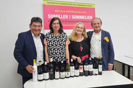 Segunda cata de vinos premiados en el Certamen Cinve 2024