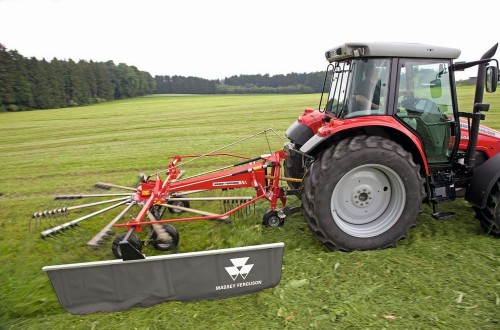 Massey Ferguson introduce su nuevo equipamiento para heno y forraje