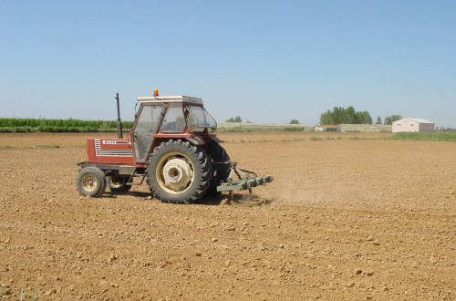 UPA-UCE reclama más presupuesto para la renovación de maquinaria agrícola