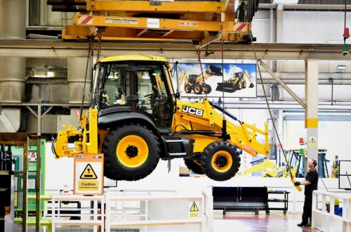 JCB presenta 214 millones de euros beneficios en su ejercicio de 2015