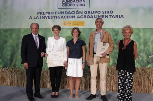 García Tejerina preside la entrega del primer Premio Fundación Grupo Siro a la Investigación Alimentaria