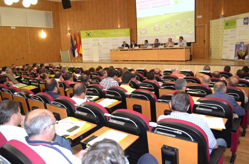 La calidad de la uva y su precio, protagonistas de la Jornada de Cooperativas Agro-alimentarias CL-M