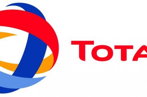 Total Lubricantes presenta Total Tractagri T4R, para profesionales agrícolas