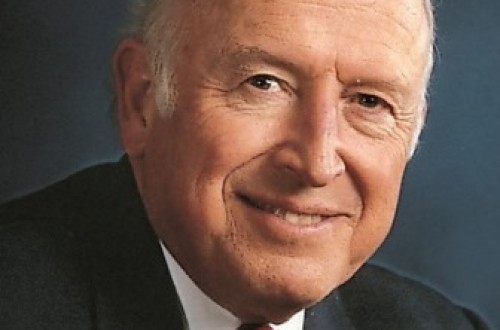 Fallece Robert J. Ratliff, fundador del grupo Agco