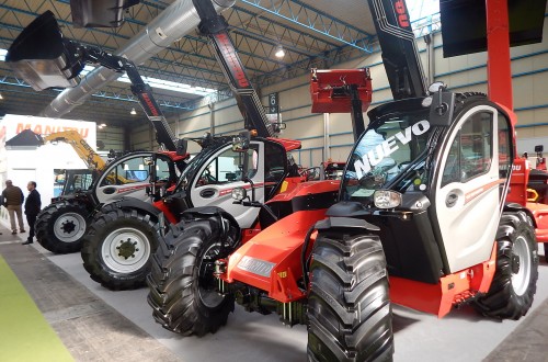 Manitou celebra la producción de su número 1.000 de su gama MLT NewAg