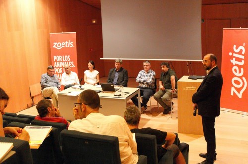 Profesionales de vacuno de leche debaten sobre el manejo del secado en los diferentes entornos productivos