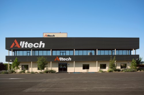 Alltech consolida su posición en el mercado español con una nueva planta de premezclas