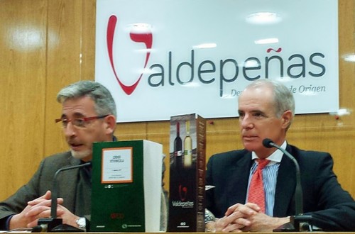 Presentado en Valdepeñas el Código Vitivinícola, guía legislativa del sector