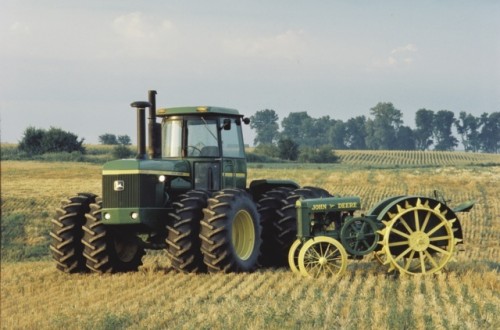 Los tractores John Deere cumplen cien años