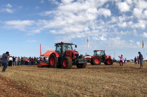 Kubota participa en la jornada sobre agricultura de precisión organizada por el MAPA