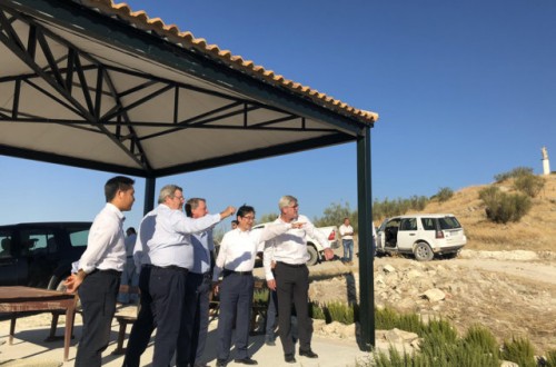 Kubota visita la finca Cortijo de Guadiana perteneciente a Castillo de Canena