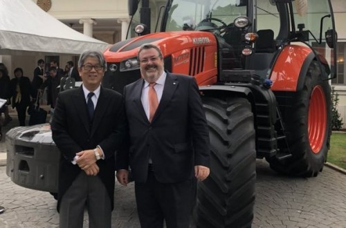 Kubota España celebra el cumpleaños del Emperador de Japón en la residencia del embajador en España