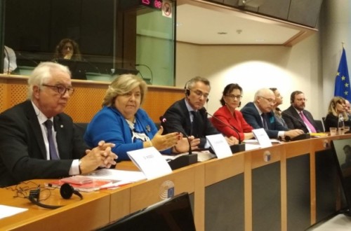 La Alianza Europea del Algodón se presenta en el Parlamento Europeo