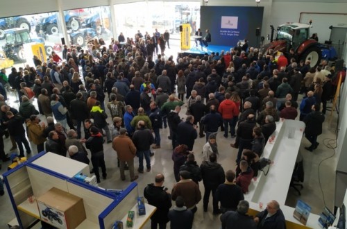 Agromecánica Cariñena, concesionario oficial New Holland, inaugura sus nuevas instalaciones