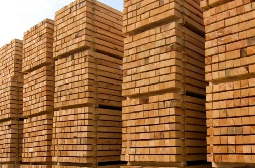 La madera de las subastas públicas generó en España 112 millones de euros en 2019