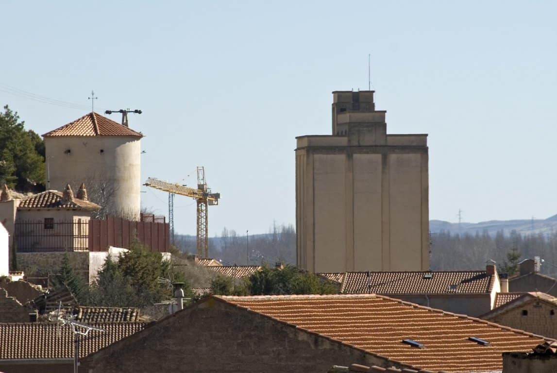 El FEGA pone a la venta 28 silos en Aragón y Castilla y León