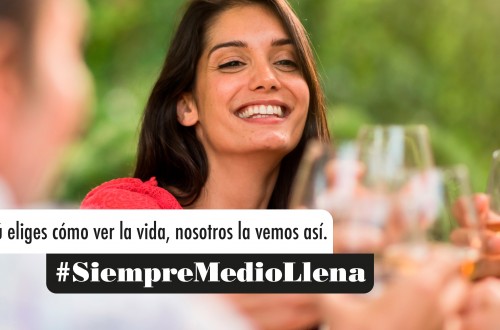 El sector del vino invita al optimismo a través de su nueva campaña  #SiempreMedioLlena