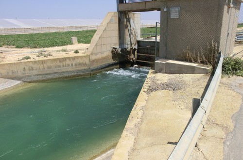 Los regantes piden a Sánchez un PHN en el que el Estado ejerza sus competencias en materia de agua