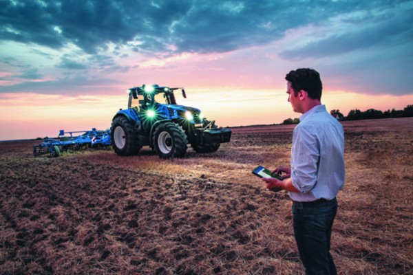 New Holland actualiza la plataforma MyPLM Connect Farm