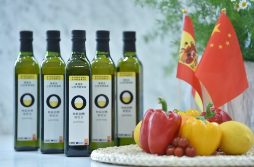 Bruselas prevé ya un stock final de aceite de oliva 2020/21 en la UE inferior al medio millón de toneladas