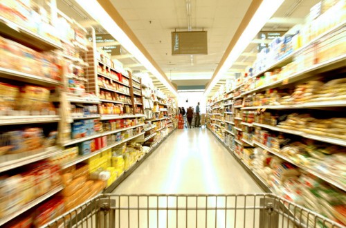 Los precios de consumo de los alimentos moderaron el fuerte alza del IPC general hasta junio