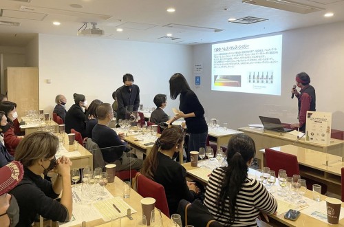 Convenio entre la Interprofesional del Vino e ICEX para formar a profesionales y consumidores chinos