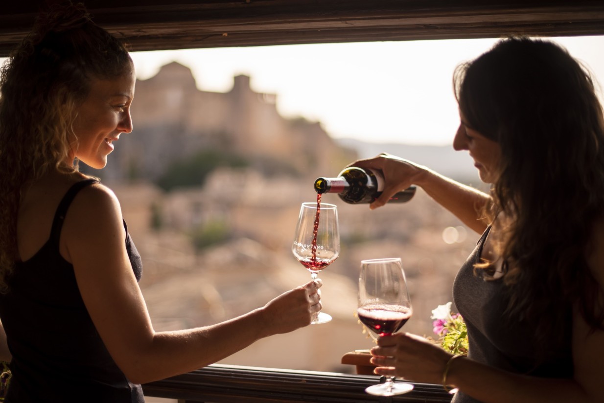 El consumo de vino en España se recupera lentamente y crece un +2% anual en febrero