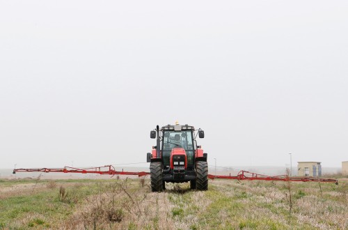 La prórroga para renovar la autorización del glifosato vuelve a quedar en manos de la Comisión Europea