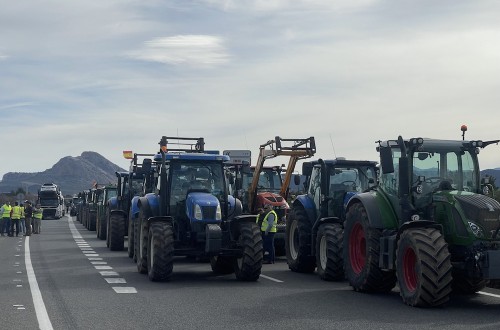 Hasta 500 tractores se desplazaran el miércoles hasta Madrid desde varias comunidades