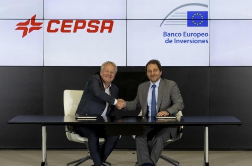 El BEI y Cepsa firman un préstamo de 285 M€ para financiar una planta de biocombustibles de segunda generación en España 