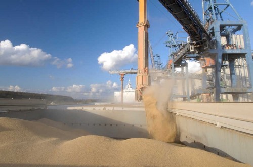 España supera los 14 Mt de importación de cereales de países terceros al cierre de la campaña 2023/24