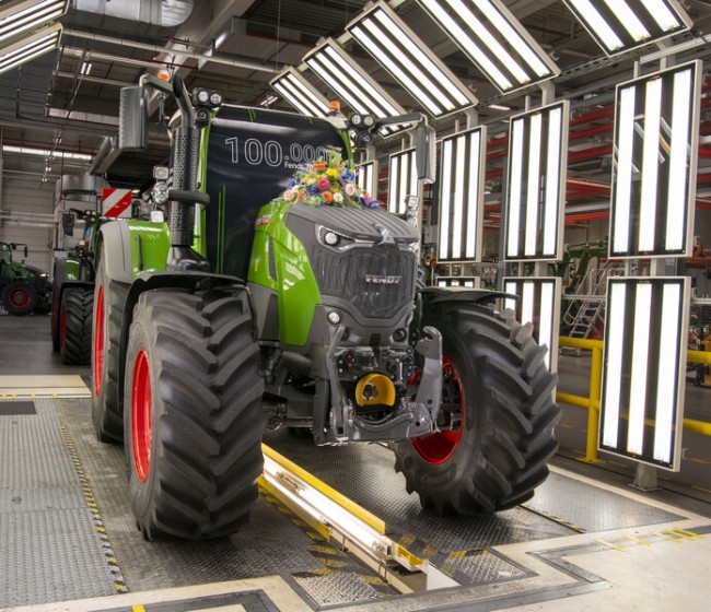 Marktoberdorf fabrica el tractor número 100.000 de la serie Fendt 700 Vario