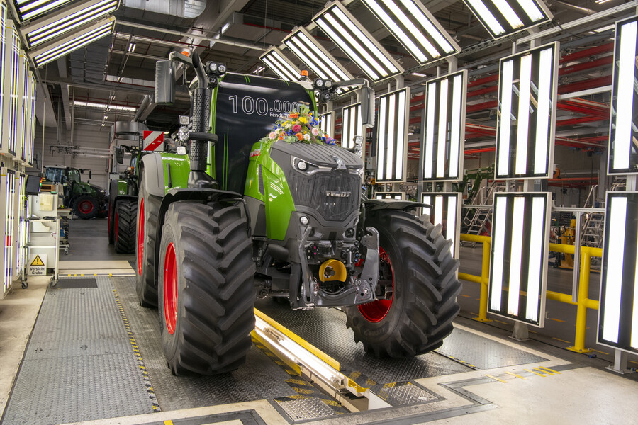 Marktoberdorf fabrica el tractor número 100.000 de la serie Fendt 700 Vario