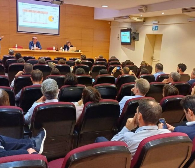 Agroseguro presenta en Cataluña las novedades de los seguros de herbáceos, uva de vino y olivar para la próxima campaña