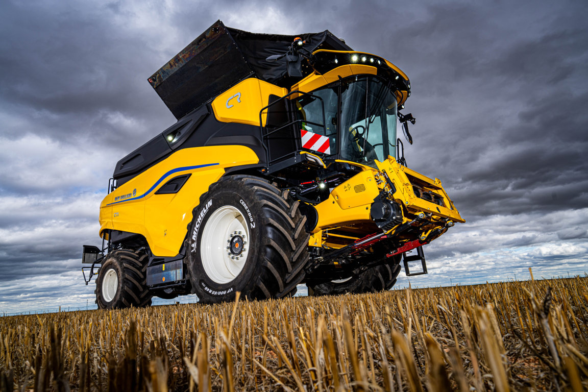 Michelin lanza dos nuevas medidas dentro de su gama de neumáticos Cerexbib 2 en colaboración con New Holland