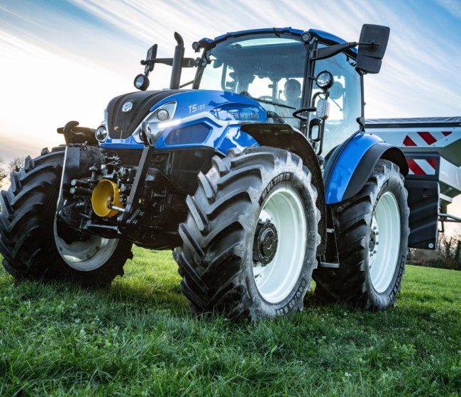 New Holland lanza su nueva gama de tractores T5 Dual Command de nueva generación