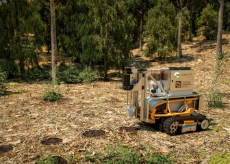 Continental y Land Life optimizan el proceso de reforestación con su robot sembrador de árboles