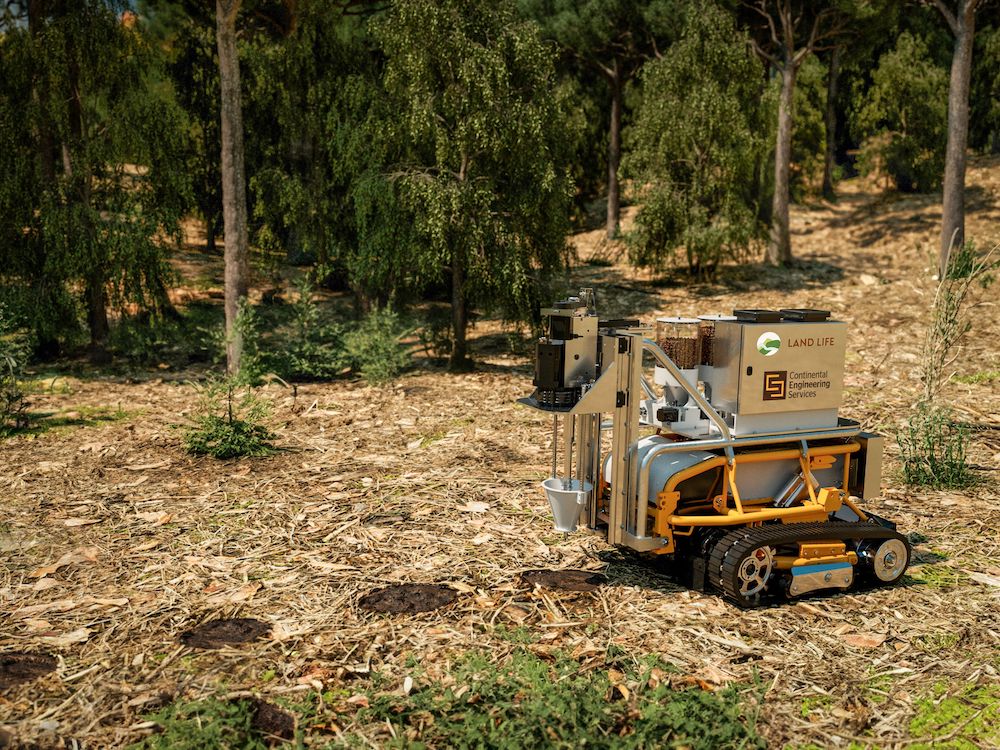 Continental y Land Life optimizan el proceso de reforestación con su robot sembrador de árboles