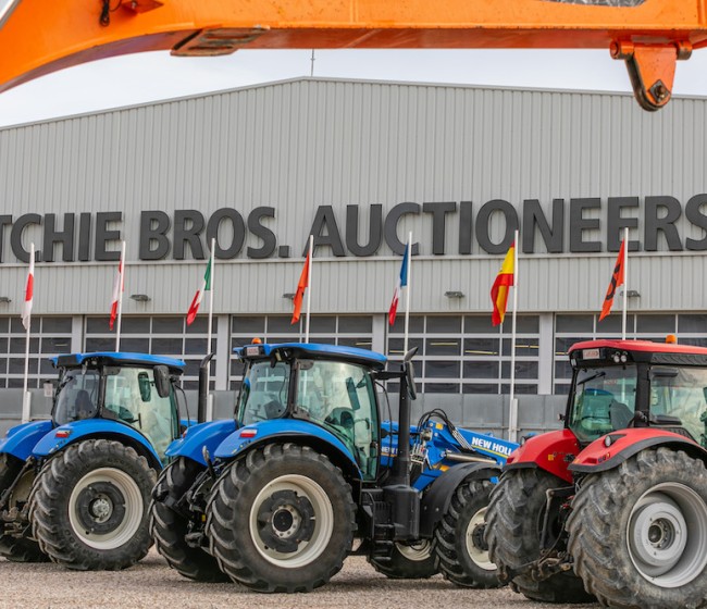 Ritchie Bros. vende en su campaña internacional de fin de año más de 480 lotes de tractores agrícolas