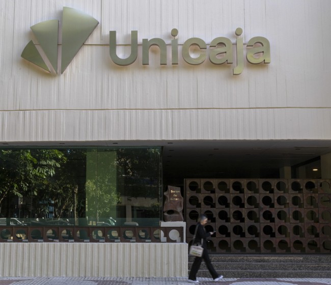 Unicaja pone en marcha la preconcesión de préstamos para la PAC con 1.000 millones